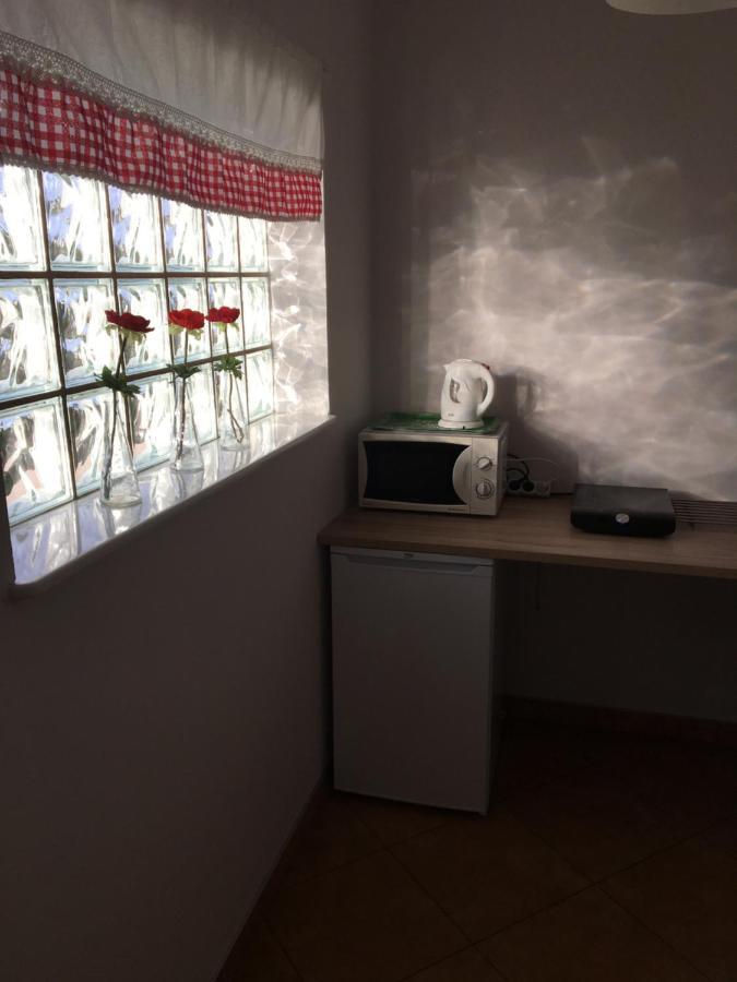 Emada- Pokoje Goscinne I Studia Ostrowo  Exterior foto