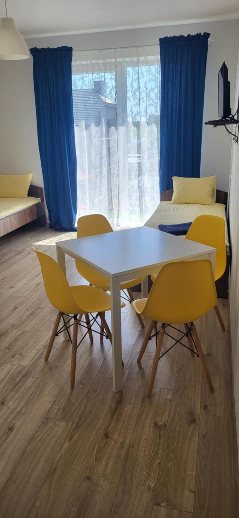 Emada- Pokoje Goscinne I Studia Ostrowo  Quarto foto